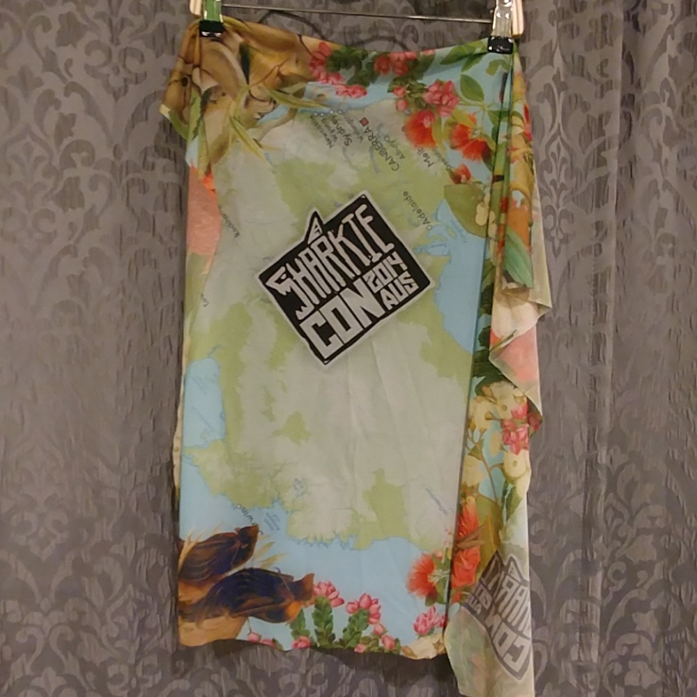 2014 Sharkiecon Bandana AUS *RARE* BlackMilk piece